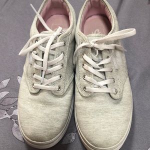 Vans ladies Summer Gray, size 8.5 canvas sneaker.